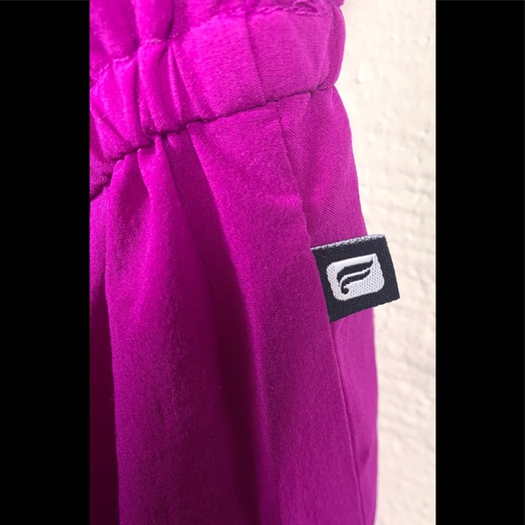 Fabletics Prue romper tulip one piece M 4" inseam kate hudson elastic waist - Picture 8 of 8